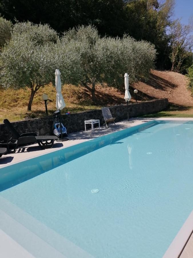 B&B Ronco Degli Ulivi อีเซโอ ภายนอก รูปภาพ