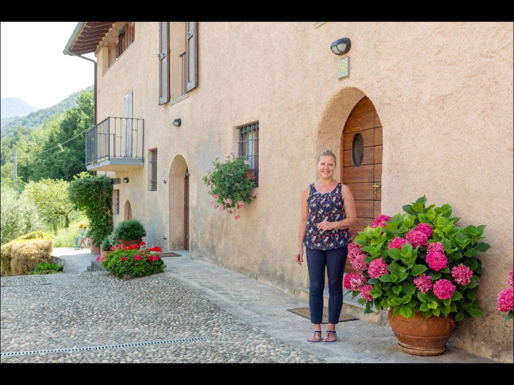 B&B Ronco Degli Ulivi อีเซโอ ภายนอก รูปภาพ